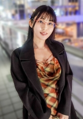 「ネガティブ系眼鏡女子がエロ過ぎた!自分はモテないとネガティブ発言連発の真面目女子が、敏感乳首を執拗に責められてアニメ声でイキまくる!最初はキスも遠慮しがちだったのに、快感を覚えていくうちに、ドンドンエロく豹変していく!最後は自分から舌を出して求めるほどエロくなってイク! 【初撮り】ネットでAV応募→AV体験撮影 2544」:エロ動画・アダルトビデオ